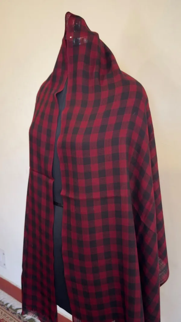 Red_And_Black_Sheer_Checkered_Stole_For_Women