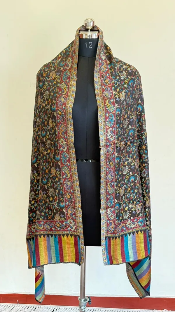 Blue_Printed_Paisley_Shawl_for_Women