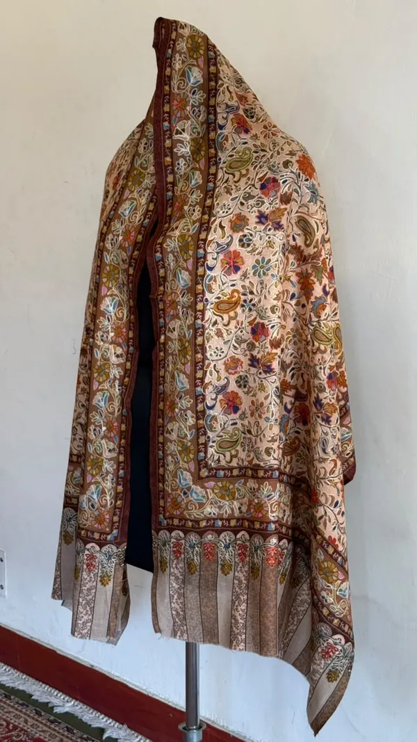 Brown_Floral_Print_Shawl_for_Women