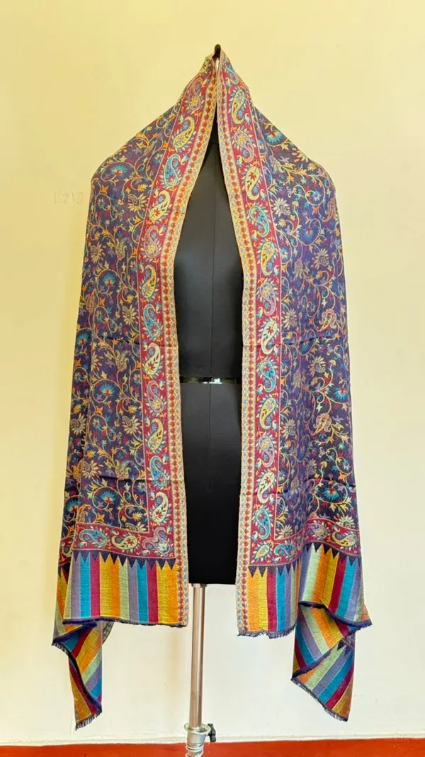 Blue_Printed_Paisley_Shawl_for_Women