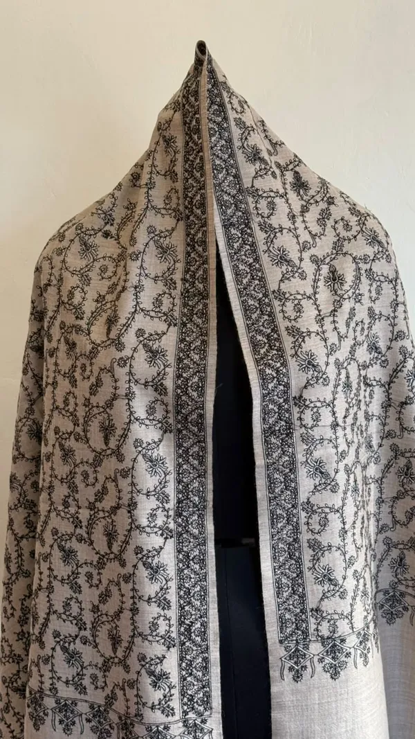 Brown_And_Cream_Floral_Print_Stole_for_Women