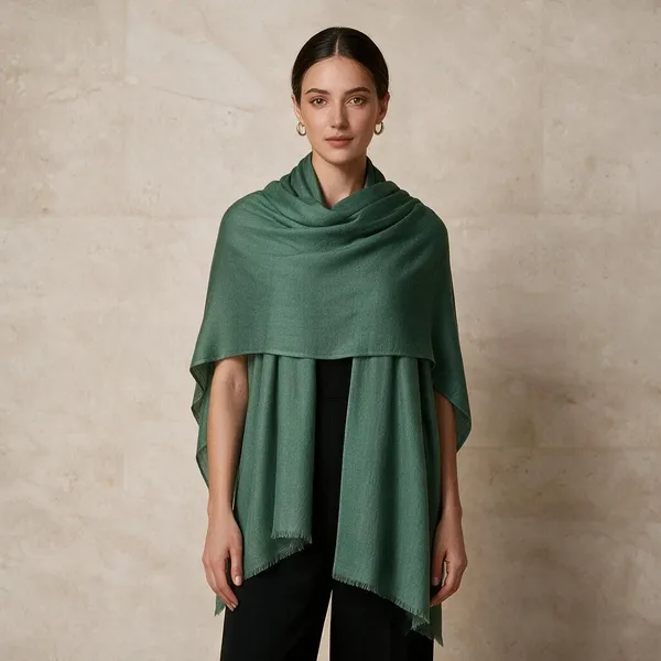 Green_Woven_Long_Shawl_For_Women