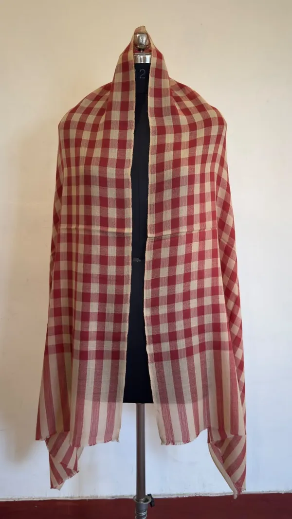 Red_Woven_Checked_Shawl_For_Women