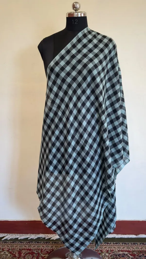Black_Checkered_Open_Front_Long_Shrug_For_Women