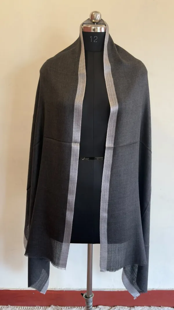 Grey_Woven_Open_Front_Shawl_for_Women