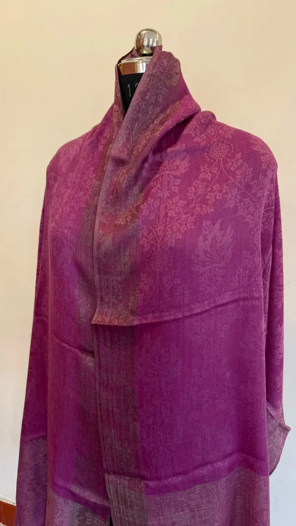 Purple_Woven_Floral_Pattern_Shawl_for_Women