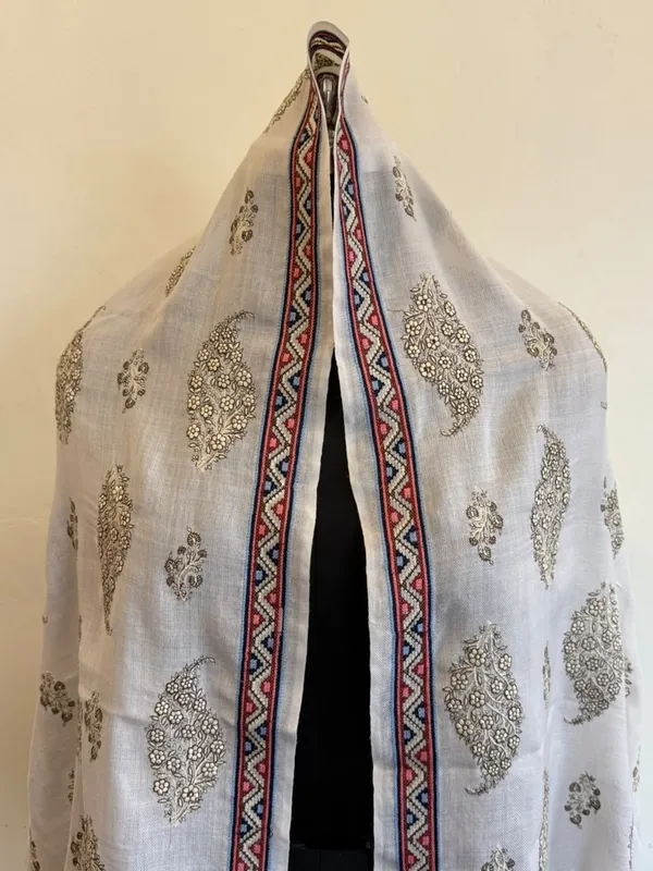 White_Cotton_Printed_Dupatta_for_Women