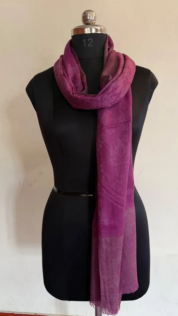 Purple_Woven_Floral_Pattern_Shawl_for_Women