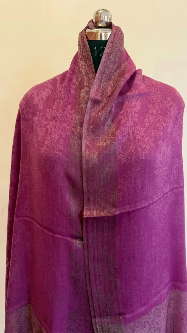 Purple_Woven_Floral_Pattern_Shawl_for_Women