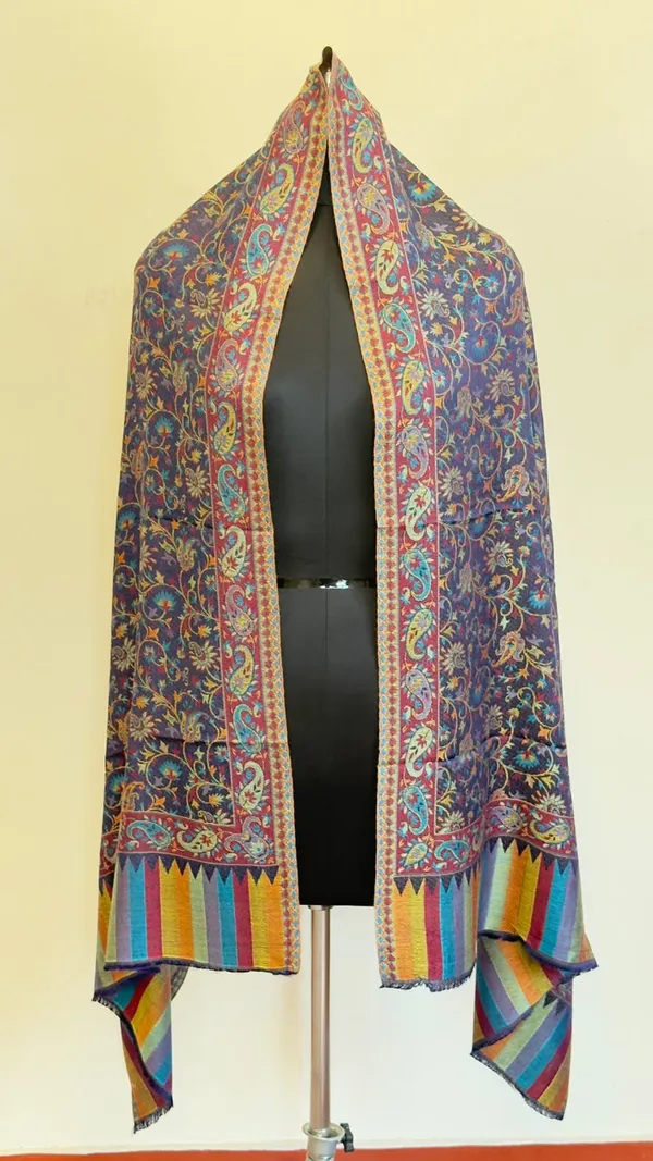 Blue_Printed_Paisley_Shawl_for_Women