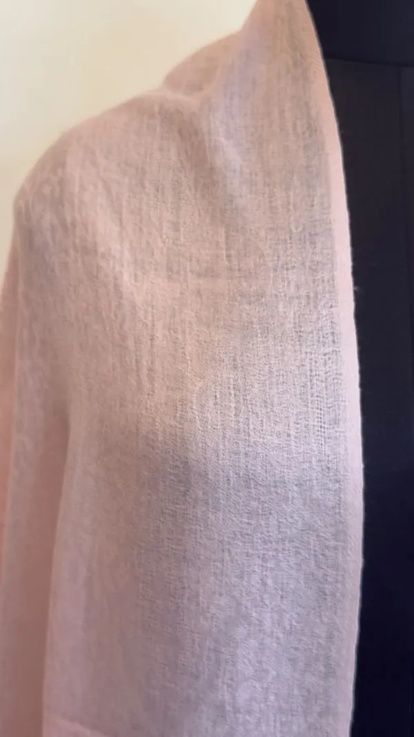 Pink_Textured_Lightweight_Scarf_for_Women