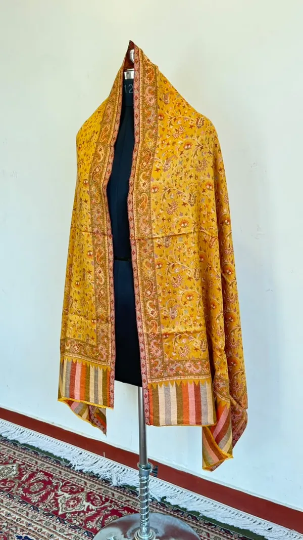 Yellow_Printed_Shawl_for_Women