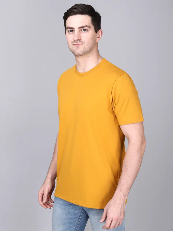 Yellow_Cotton_Regular_Fit_Crew_Neck_T-Shirt_For_Men