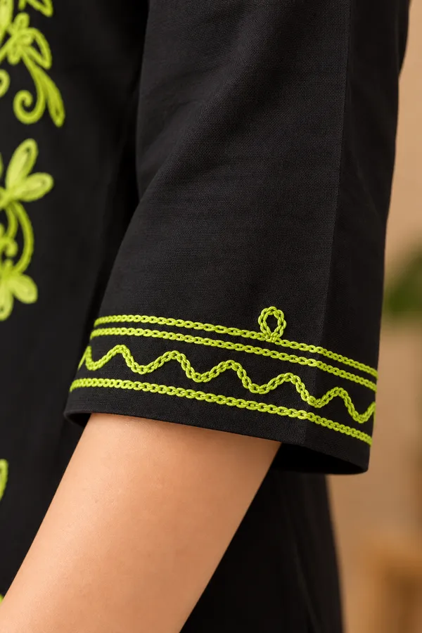 Black_Viscose_Rayon_Straight_Green_Embroidered_Kurta_For_Women
