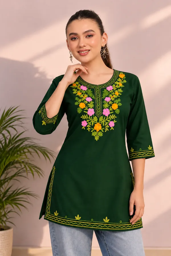 Dark_Green_Viscose_Rayon_Straight_Short_Kurta_For_Women