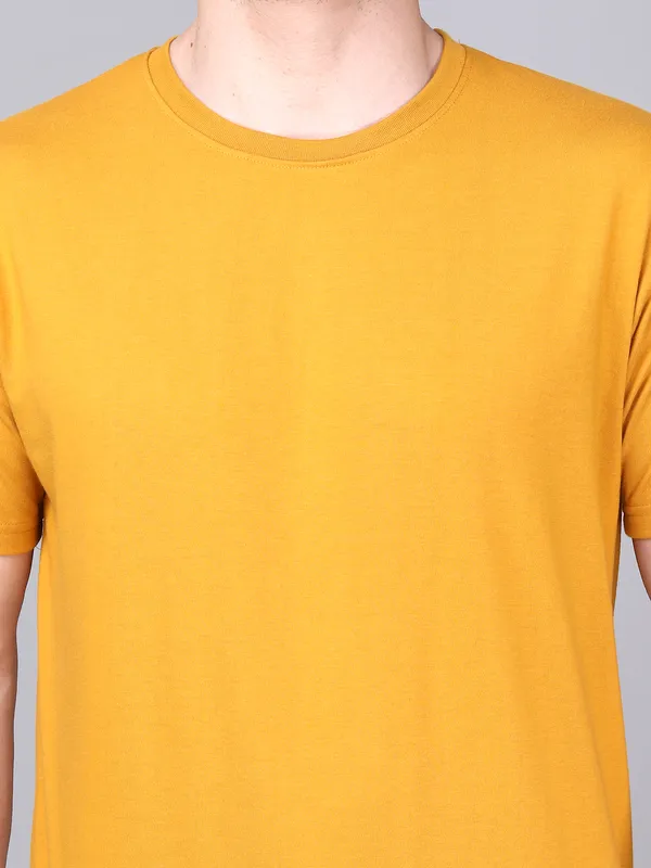 Yellow_Cotton_Regular_Fit_Crew_Neck_T-Shirt_For_Men