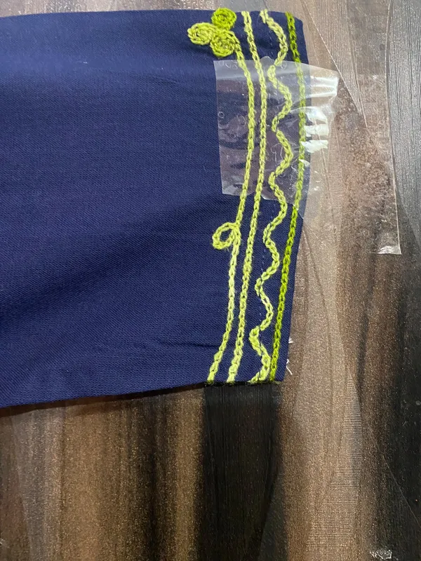 Navy_Blue_Viscose_Rayon_Straight_Short_Kurta_For_Women