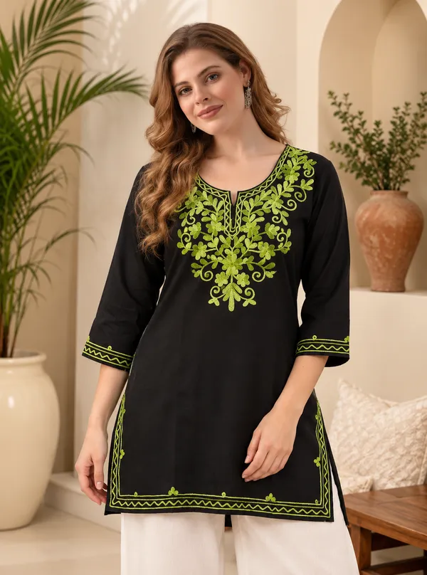 Black_Viscose_Rayon_Straight_Green_Embroidered_Kurta_For_Women