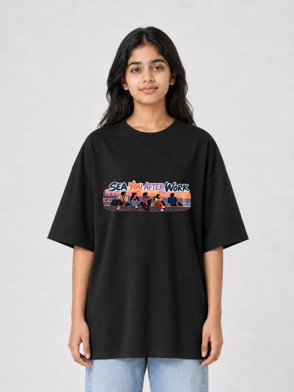 Black_Cotton_Oversized_Graphic_T-Shirt_For_Women