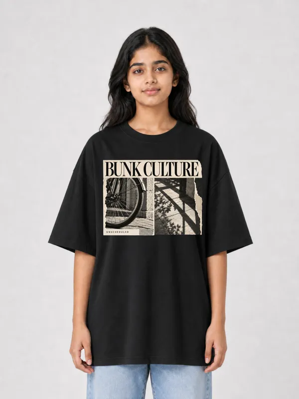 Black_Cotton_Oversized_Graphic_T-Shirt_For_Women