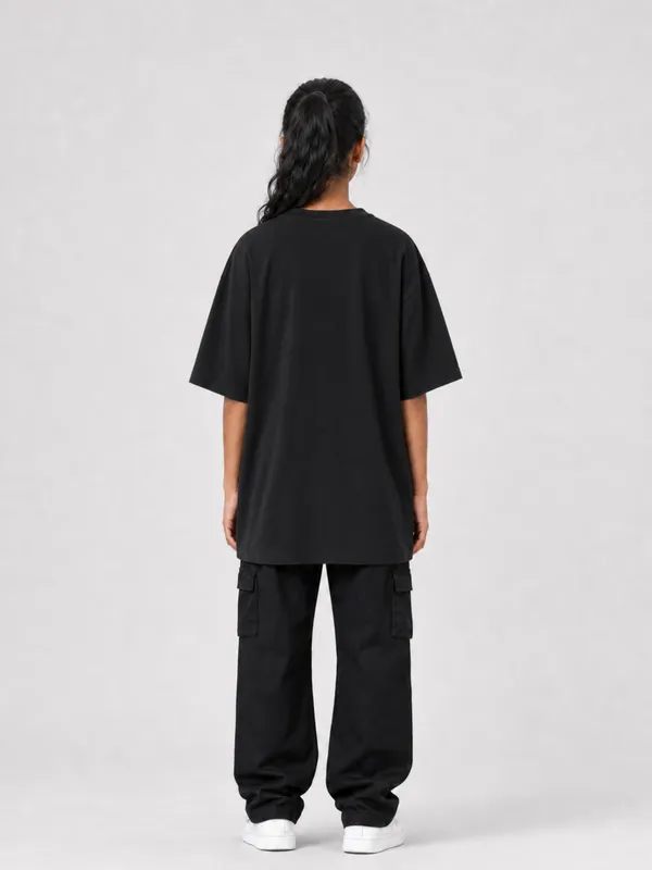 Black_Cotton_Oversized_Graphic_T-Shirt_For_Women