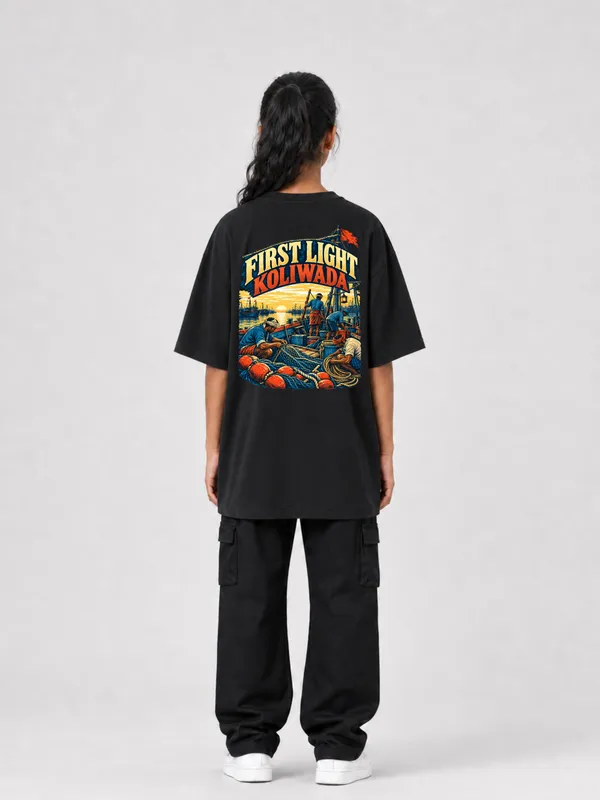 Black_Cotton_Oversized_Graphic_T-Shirt_For_Women