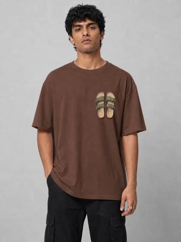 Brown_Cotton_Oversized_Graphic_T-Shirt_For_Men
