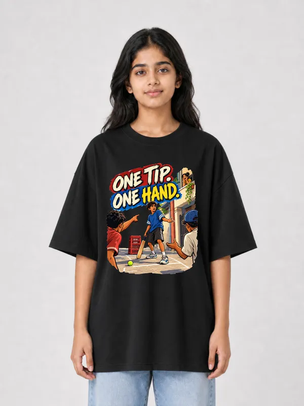 Black_Cotton_Oversized_Graphic_T-Shirt_For_Women