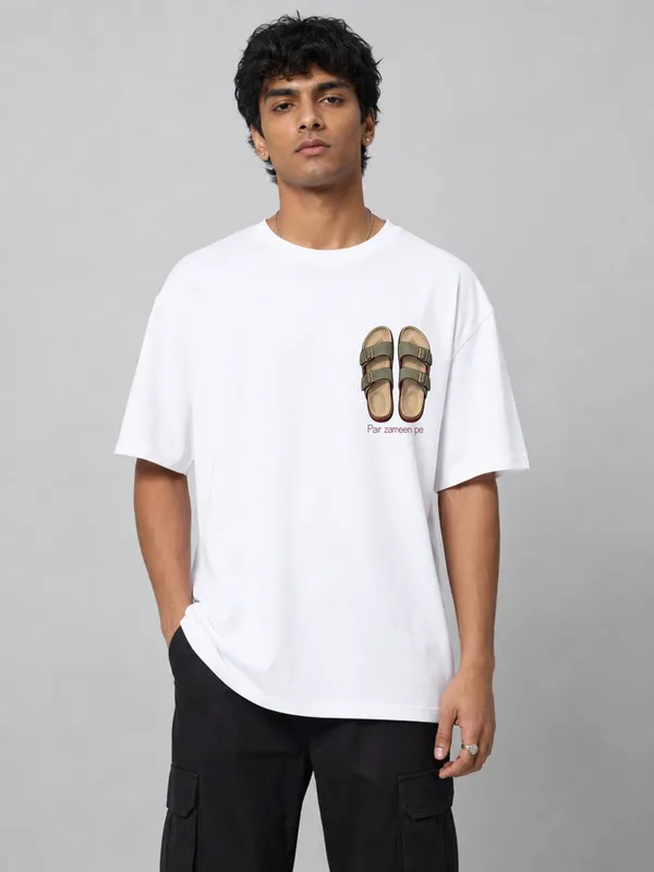 White_Cotton_Oversized_Graphic_T-Shirt_For_Men