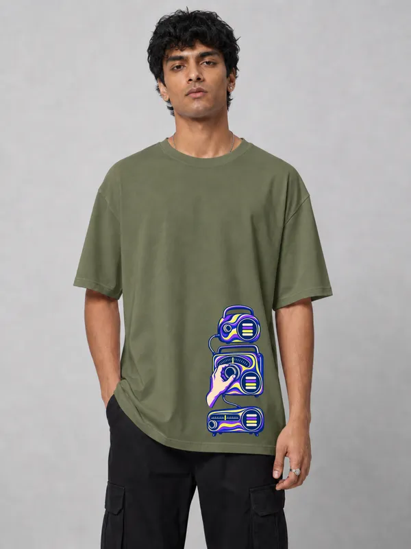 Olive_Green_Oversized_Graphic_T-Shirt_for_Men