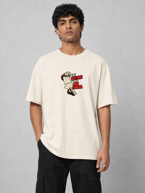 Off_White_Cotton_Oversized_Graphic_T-Shirt_For_Men