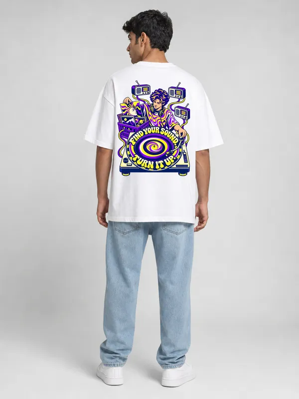 White_Cotton_Oversized_Graphic_T-Shirt_For_Men