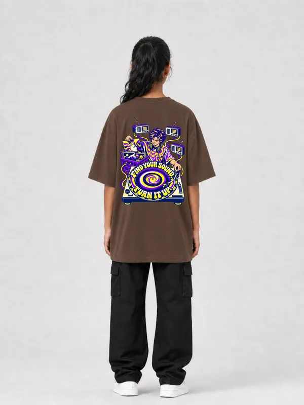 Brown_Cotton_Oversized_Graphic_T-Shirt_For_Women