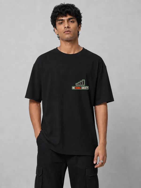 Black_Cotton_Oversized_Graphic_T-Shirt_For_Men