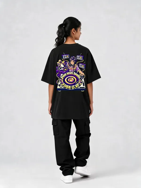 Black_Cotton_Oversized_Graphic_T-Shirt_For_Women