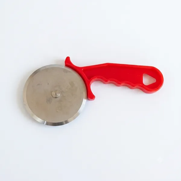 Silver_Steel_Kitchen_Pizza_Cutter