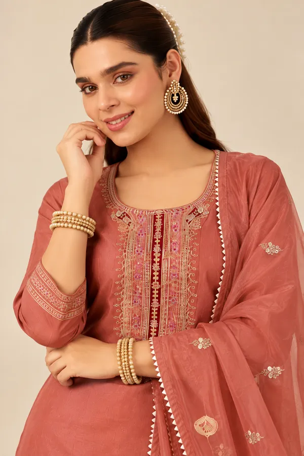 Cotton_Blend_Kurti_Set_With_Bottom_And_Dupatta