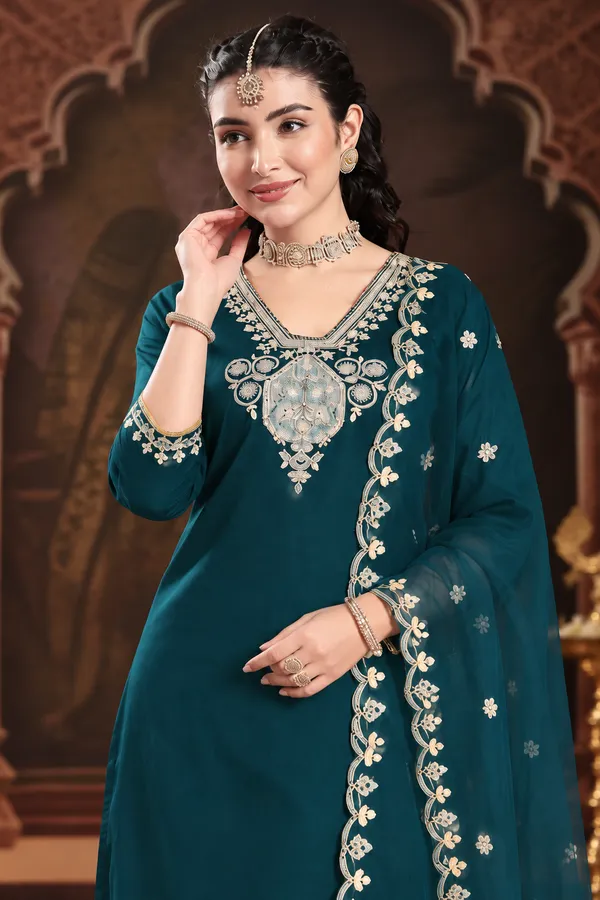 Cotton_Blend_Kurti_Set_With_Bottom_And_Dupatta