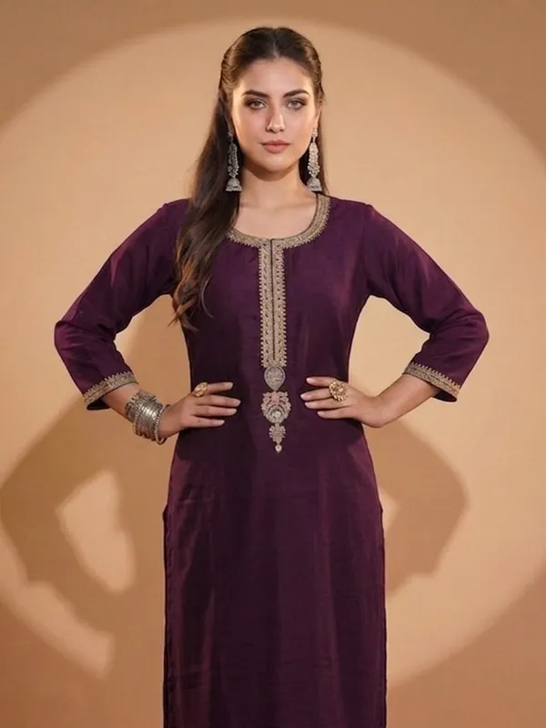 Cotton_Blend_Kurti_Set_With_Bottom_And_Dupatta