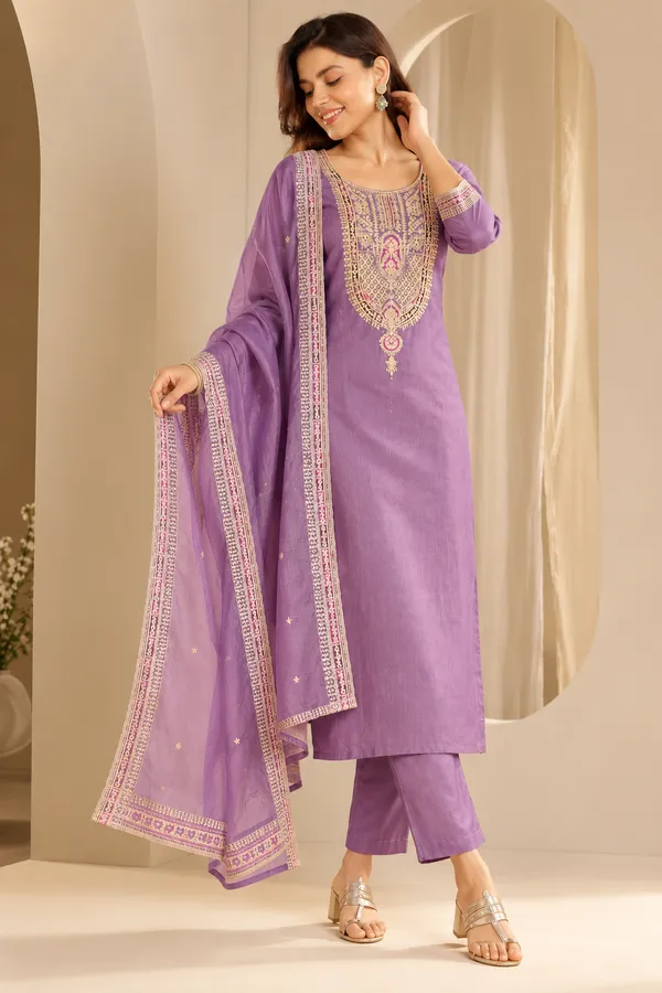 Cotton_Blend_Kurti_Set_With_Bottom_And_Dupatta