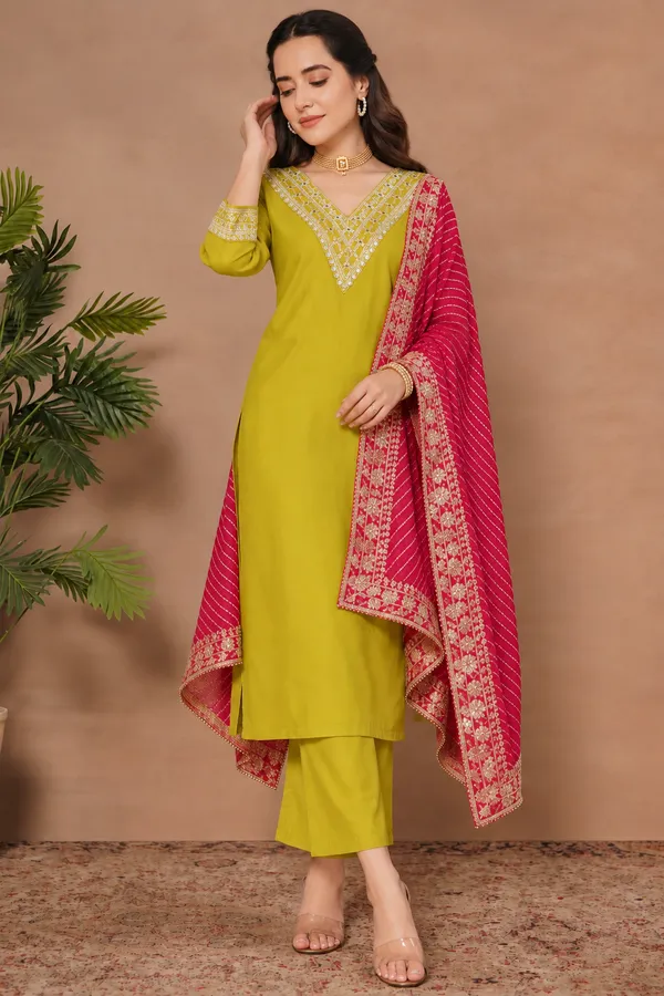 Cotton_Blend_Kurti_Set_With_Bottom_And_Dupatta