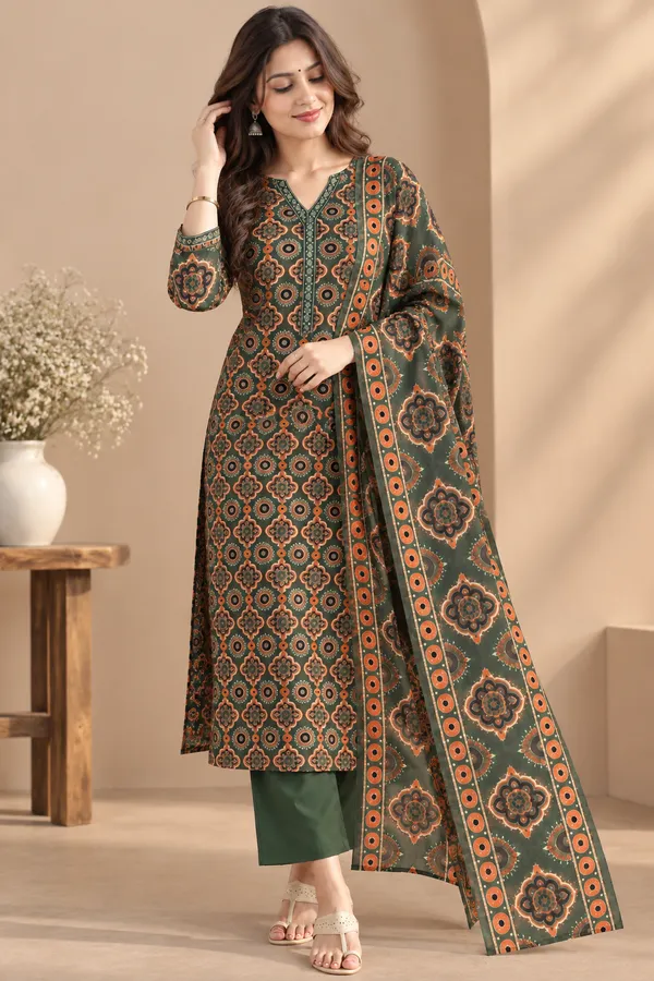 Cotton_Blend_Kurti_Set_With_Bottom_And_Dupatta