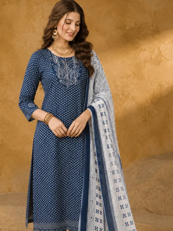 Cotton_Blend_Kurti_Set_With_Bottom_And_Dupatta