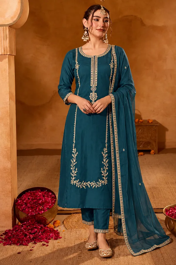 Cotton_Blend_Kurti_Set_With_Bottom_And_Dupatta