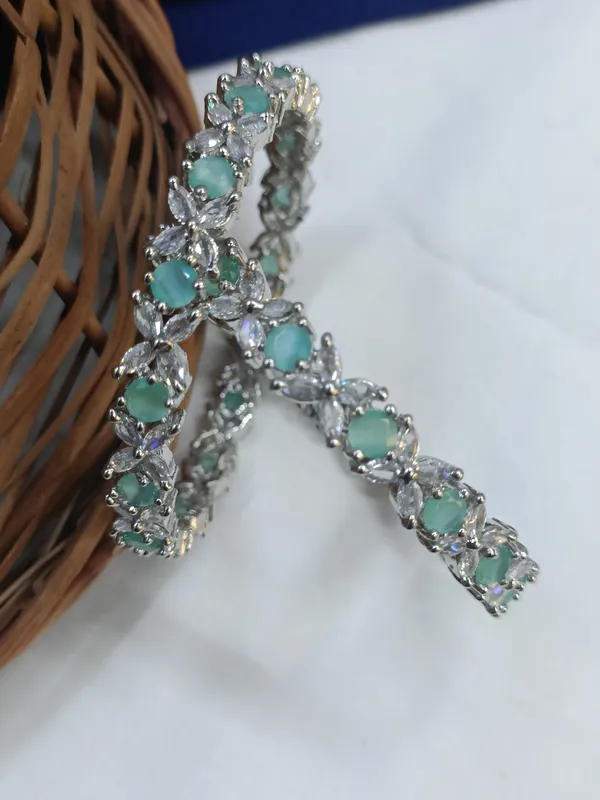 Nitya_Mint_Green_American_Diamond_Bangles