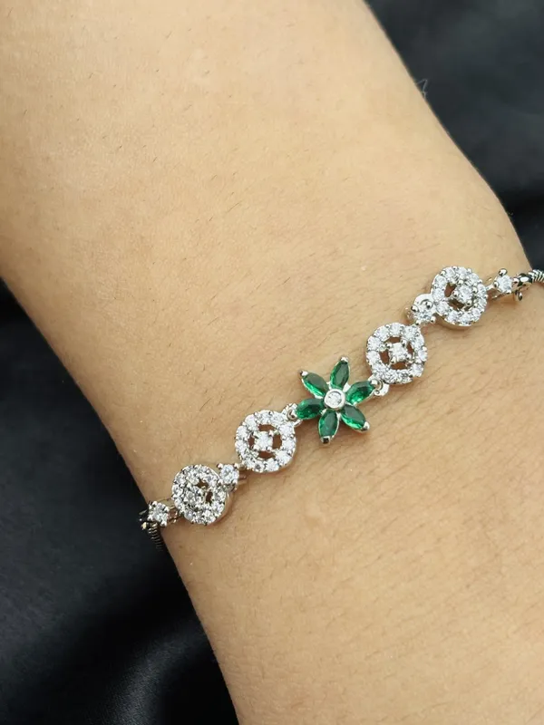 American_Diamond_Sleek_Green_Bracelet