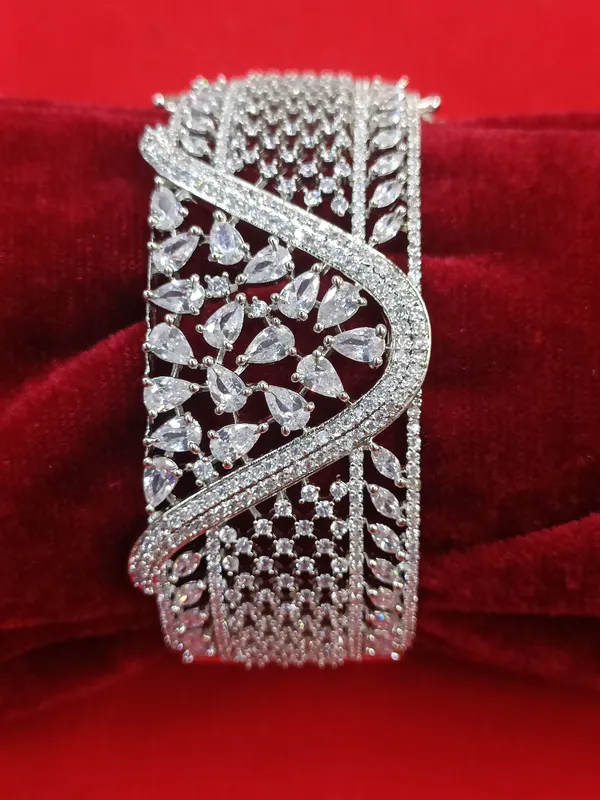 Designer_American_diamond_Silver_Plated_Bracelet