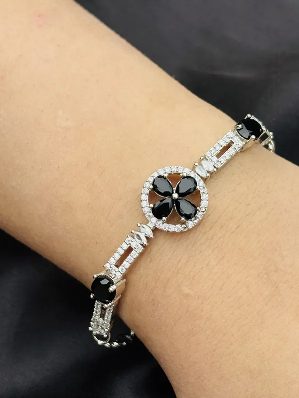 Rosy_Cubic_Zirconia_Black_Silver_Plated_Bracelet