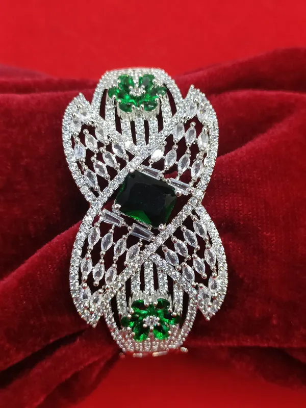 Designer_American_Diamond_Emerald_Silver_Plated_Bracelet