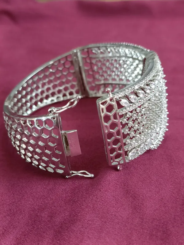 Designer_American_Diamond_Pink_Silver_Plated_Bracelet